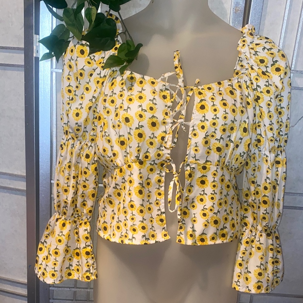 Sunflower Print Lace-Up Blouse